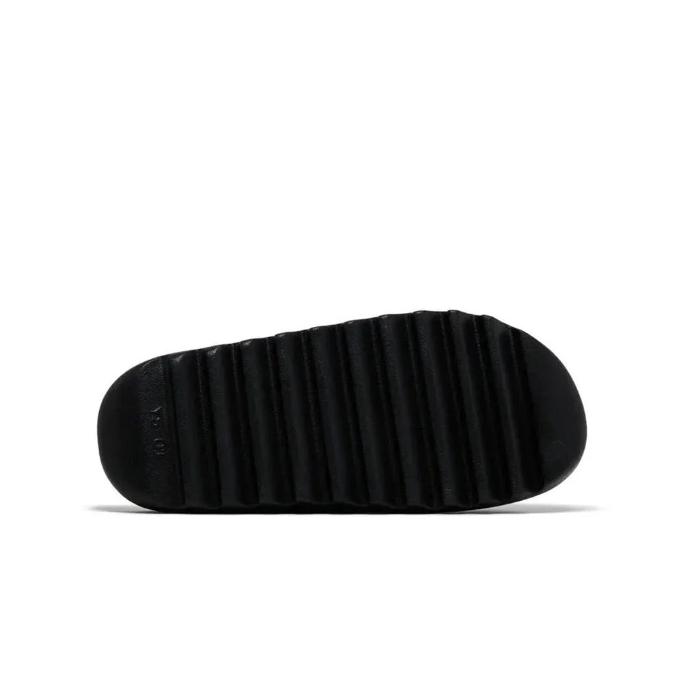 Yeezy YS01 Slide Black Mens Size 6M YS-01 Foam Sandal Slip On - Picture 3 of 5